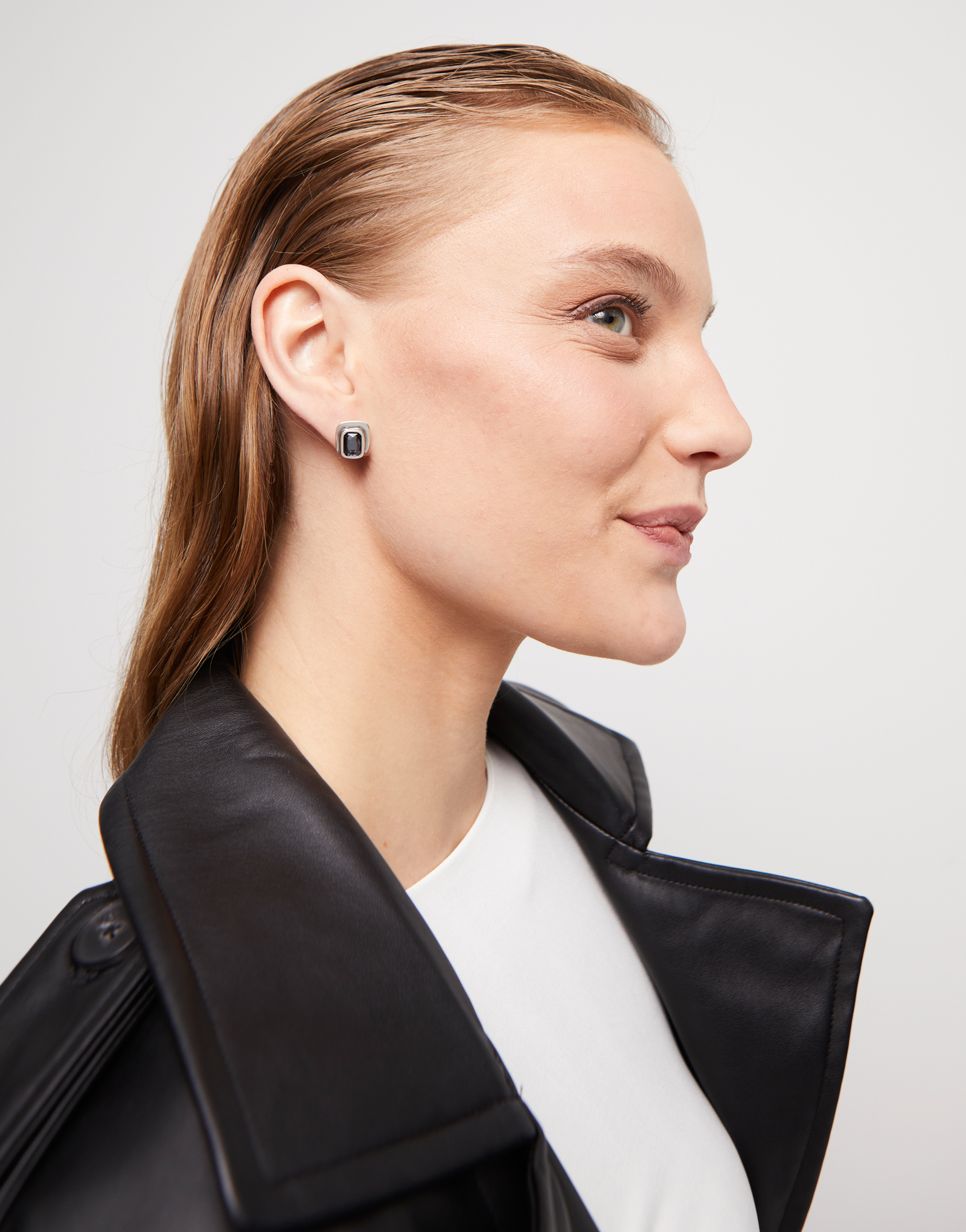 Stud earrings with grey crystal, Silver, large thumbnail